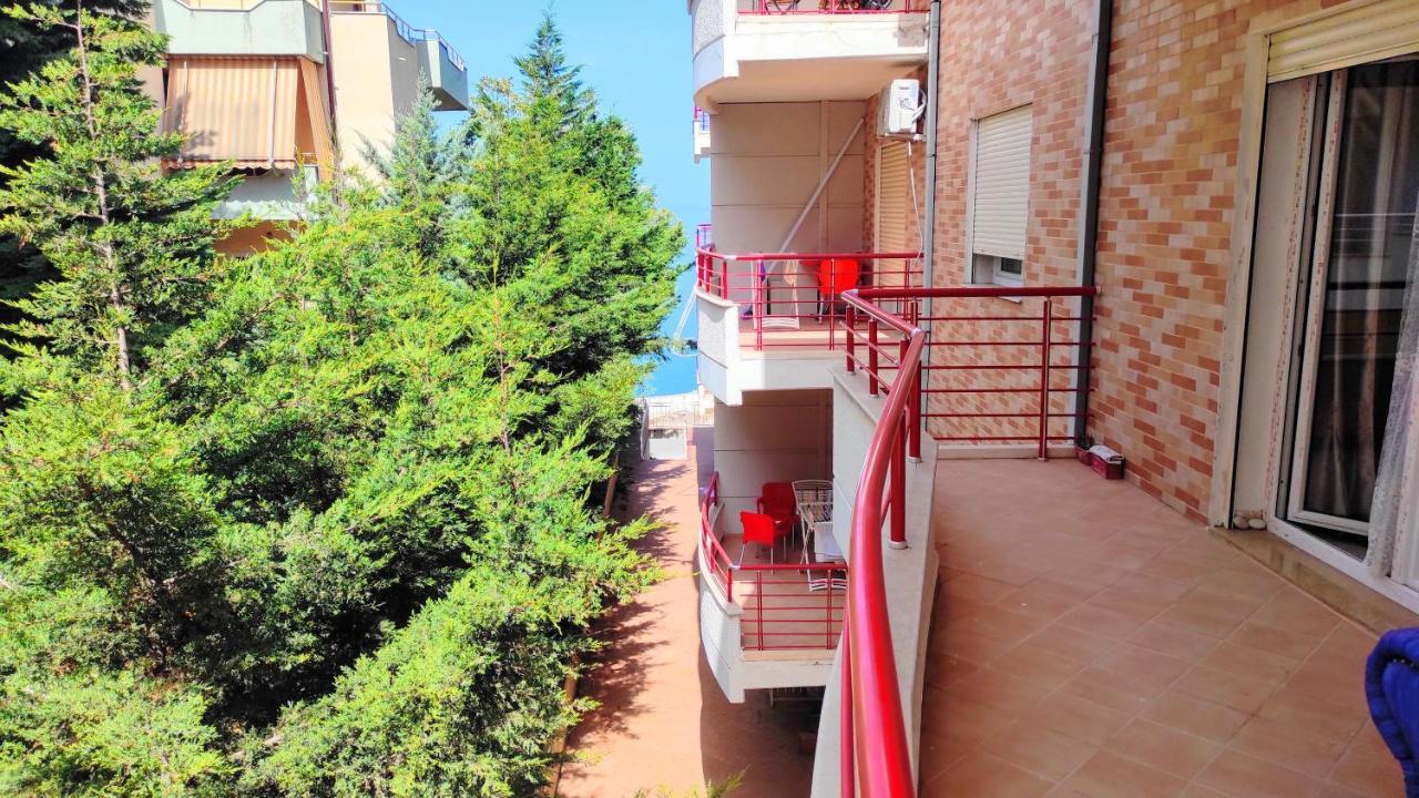 Celeste Bay Apartment Vlore Exterior photo